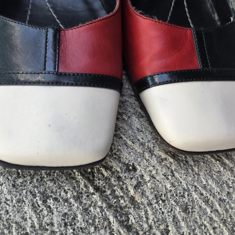 KATE SPADE Colorblock Patent Leather Square Toe 2” Block Heel Pumps Sz 8 B Italy